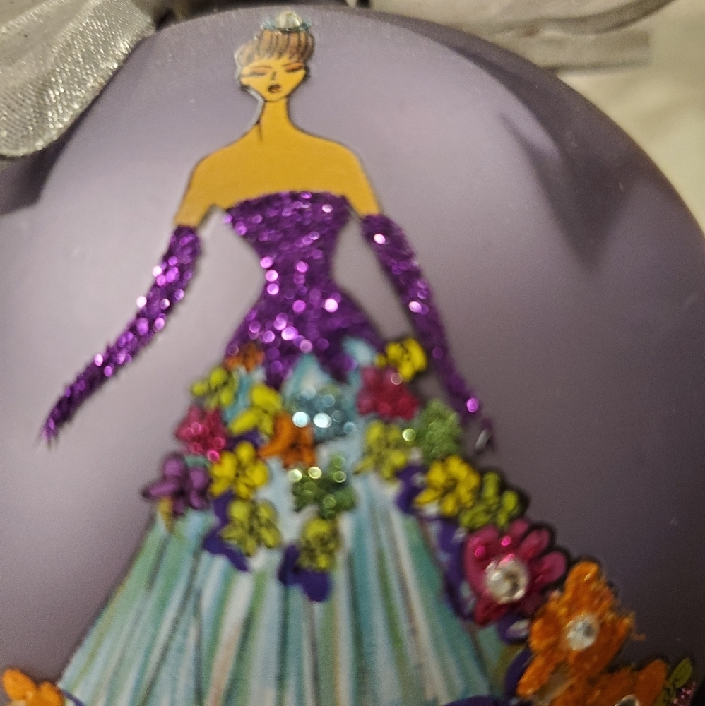 Antthony Designer Ornament